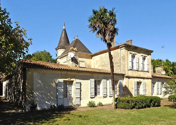 بيت للعطل Semi-detached House On A Vineyard, *